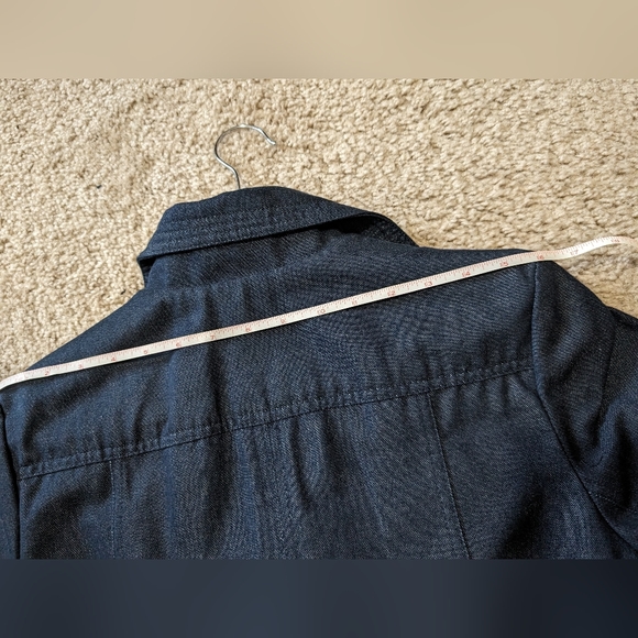 EUC GAP Women's Denim Trench Coat - size Small - Picture 9 of 10